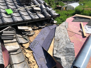 粘着ルーフィング